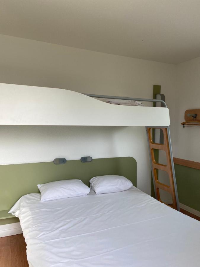 Ibis Budget Понтиви Екстериор снимка